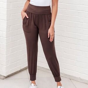 Rae Mode Brand New Women's Brown High-Waisted Joggers